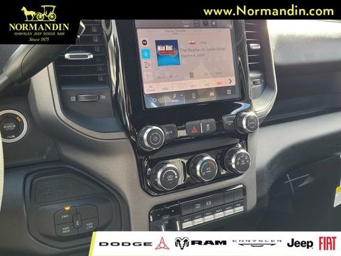 New 2026 RAM 5500 Tradesman AWD/4WD image 12
