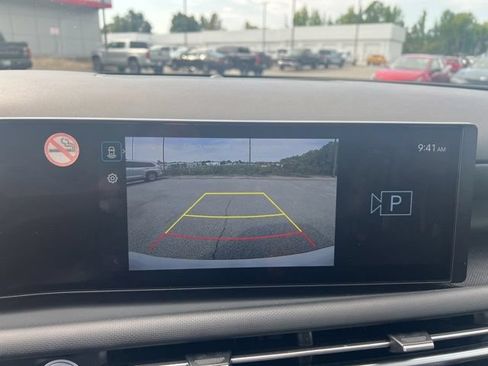Used 2025 Hyundai Tucson SEL FWD image 9
