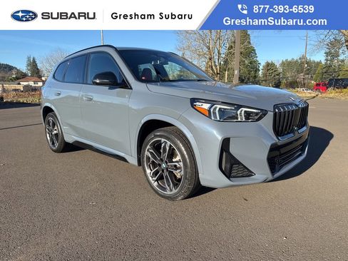 Used 2023 BMW X1 xDrive28i w/ Premium Package image 1
