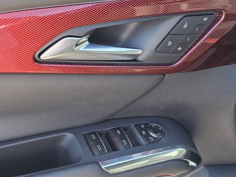 New 2026 Chevrolet Traverse RS AWD/4WD image 24