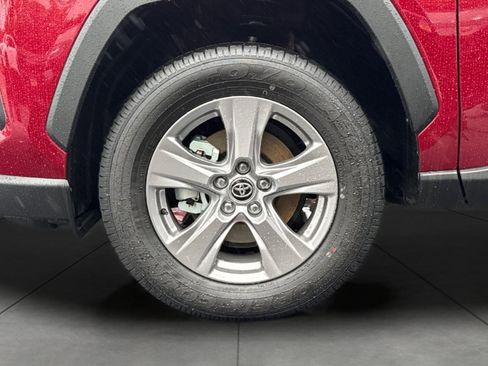 New 2025 Toyota RAV4 XLE image 33