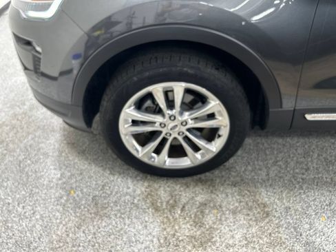 Certified 2019 Ford Explorer XLT w/ Equipment Group 202A AWD/4WD image 31