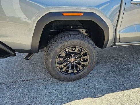 New 2026 GMC Canyon Elevation w/ Convenience Package RWD image 14