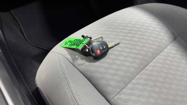 Used 2020 Toyota Tacoma SR5 RWD image 24