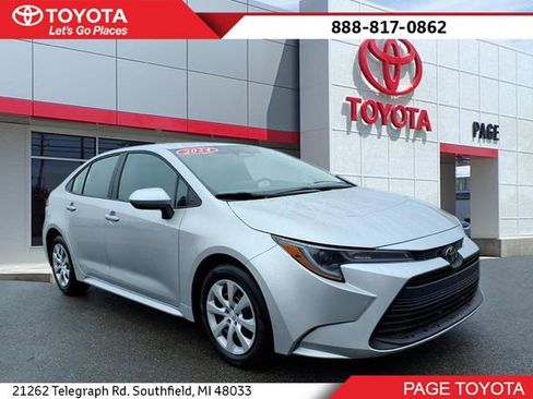 Certified 2024 Toyota Corolla LE image 1