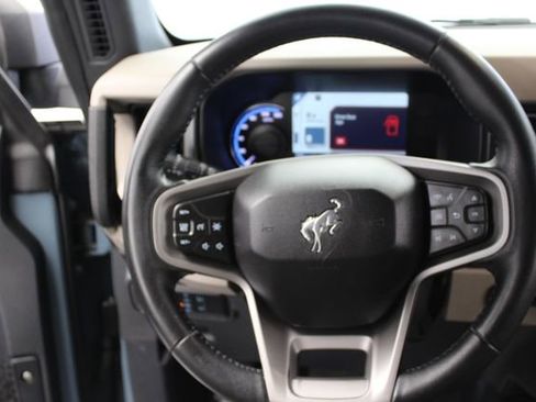 Used 2022 Ford Bronco Wildtrak AWD/4WD image 16