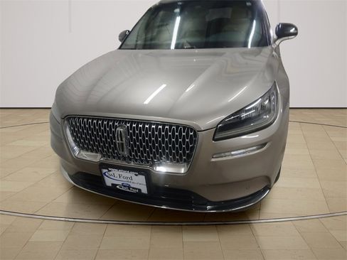 Used 2021 Lincoln Corsair Reserve image 9