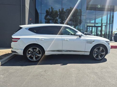 Used 2025 Genesis GV80 2.5T Prestige image 6
