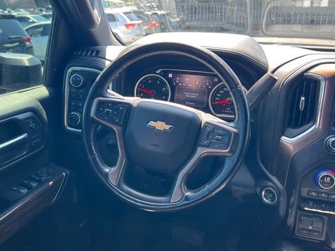 Used 2020 Chevrolet Silverado 3500 High Country w/ Z71 Off-Road Package AWD/4WD image 11