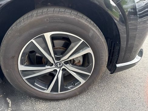 Used 2024 Lexus RX 350 Premium w/ Accessory Package (Z1) AWD/4WD image 9