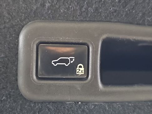 Used 2018 Lexus RX 350 AWD w/ Premium Package image 16