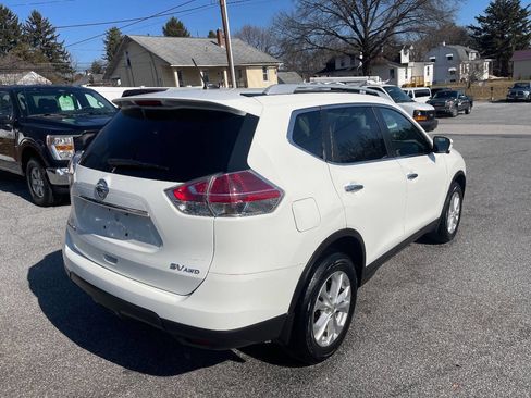 Used 2016 Nissan Rogue SV w/ SV Premium Package AWD/4WD image 6