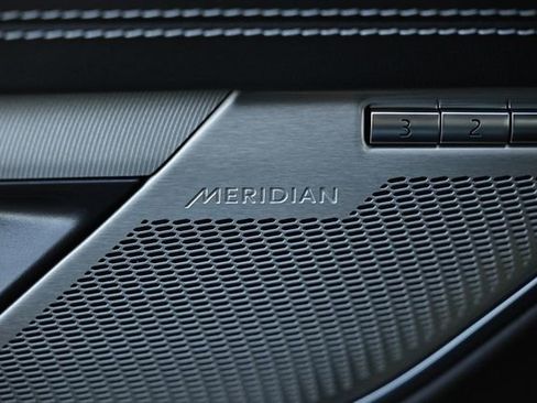 New 2024 Jaguar XF R-Dynamic SE image 22