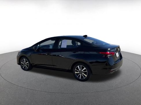 Used 2025 Nissan Versa SV image 10