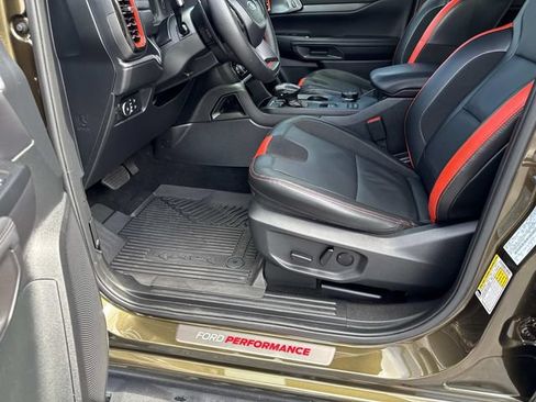 Used 2025 Ford Ranger Raptor AWD/4WD image 19