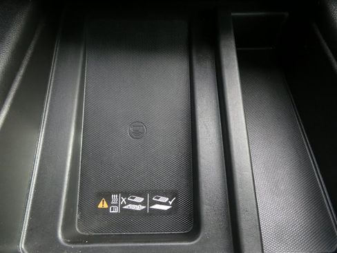 Used 2020 GMC Sierra 3500 Denali w/ Denali Ultimate Package image 33