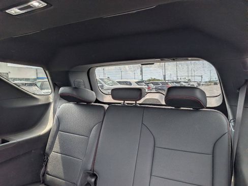 Used 2024 Chevrolet Traverse RS w/ LPO, Floor Liner Package AWD/4WD image 10