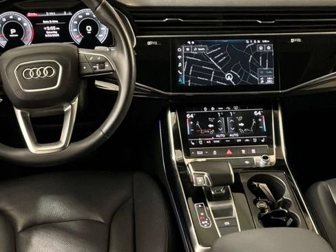 Used 2023 Audi Q7 3.0T Premium Plus w/ Premium Plus Package AWD/4WD image 14