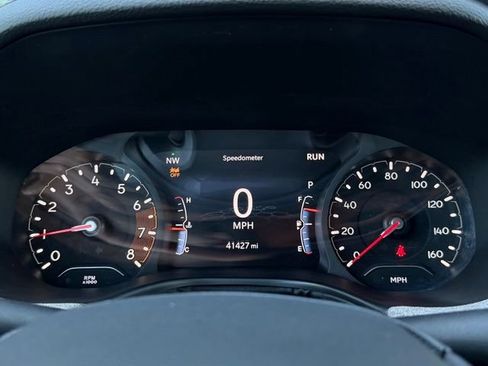 Used 2024 Jeep Compass Latitude AWD/4WD image 17