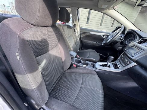 Used 2014 Nissan Sentra SR w/ Premium Package image 14