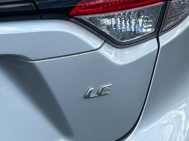 Used 2024 Toyota Corolla LE FWD image 6