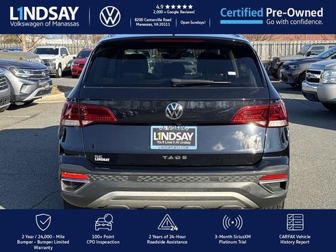 Used 2023 Volkswagen Taos SE w/ Panoramic Sunroof Package image 4