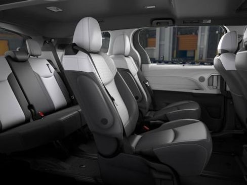 New 2026 Toyota Sienna XSE AWD/4WD image 21