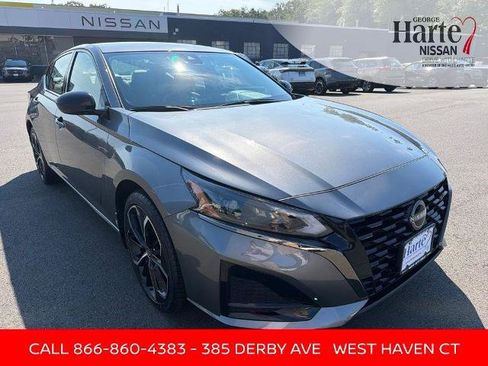 Certified 2024 Nissan Altima 2.5 SR AWD/4WD image 2