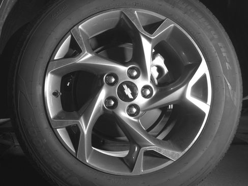 Used 2025 Chevrolet Trax LT FWD image 14
