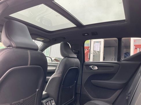 Used 2021 Volvo XC40 P8 Recharge AWD/4WD image 37