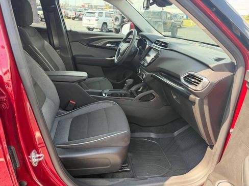 Used 2021 Chevrolet TrailBlazer LT w/ Convenience Package AWD/4WD image 50