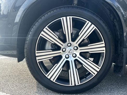 Used 2022 Volvo XC90 T8 Inscription w/ Advanced Package image 10