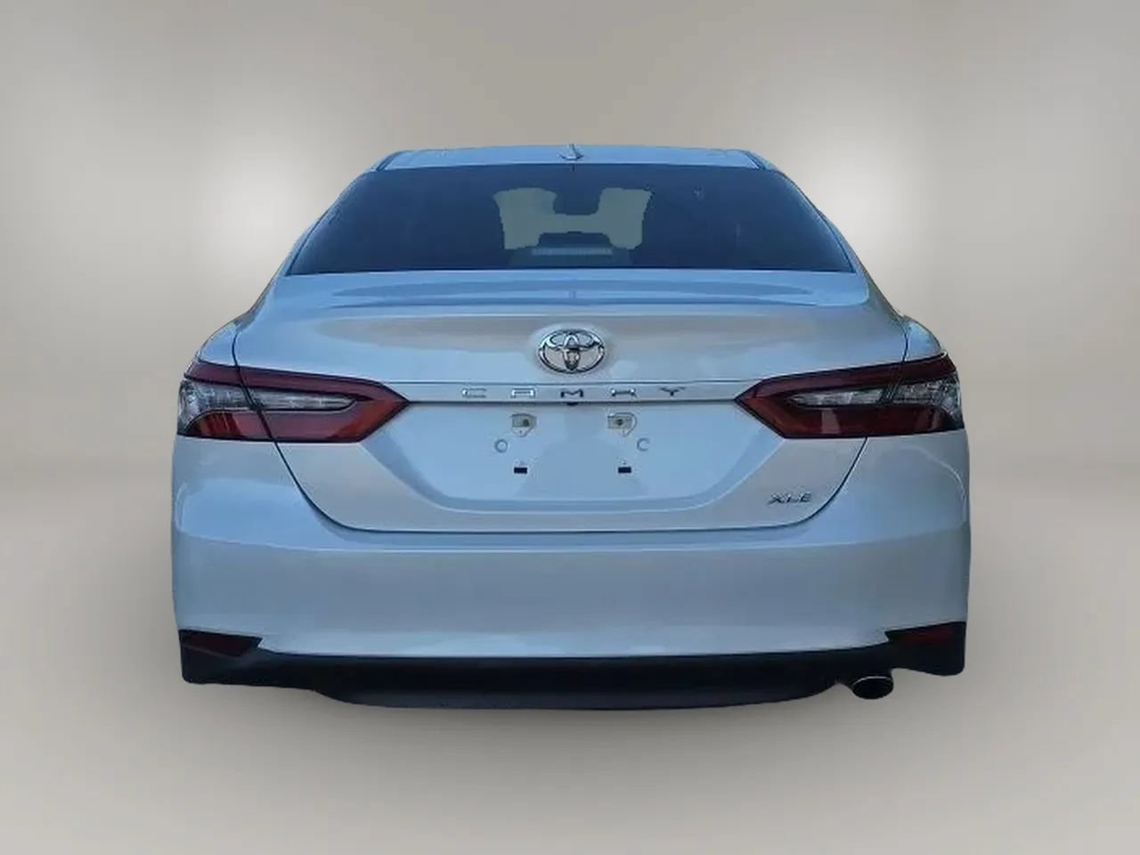 Used 2021 Toyota Camry XLE FWD image 8