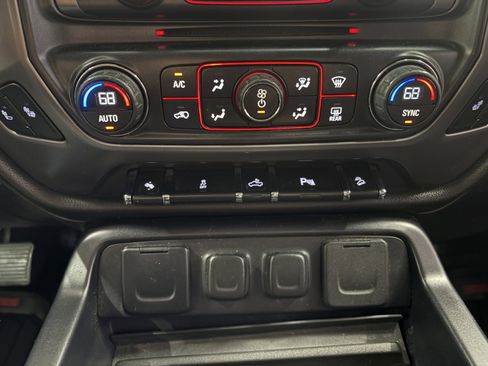 Used 2014 GMC Sierra 1500 SLT w/ All-Terrain Package image 17