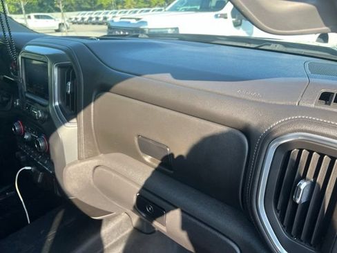 Used 2020 Chevrolet Silverado 1500 LT AWD/4WD image 20