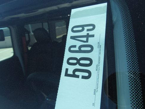 Used 2023 Jeep Wrangler Unlimited Rubicon 4xe AWD/4WD image 29