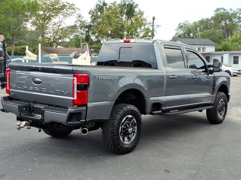 Used 2024 Ford F250 Lariat w/ Lariat Ultimate Package AWD/4WD image 5