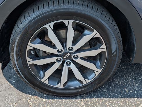 Used 2018 Kia Sportage EX w/ Option Group 040 AWD/4WD image 15