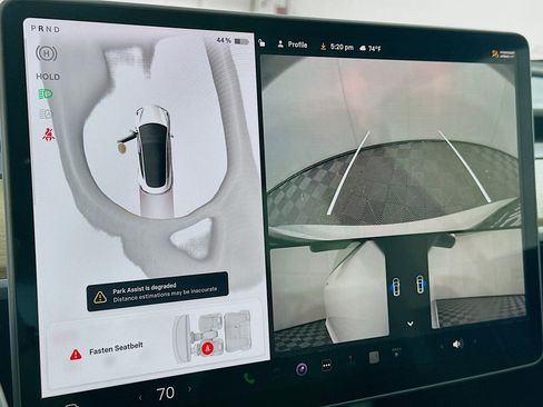 Used 2023 Tesla Model 3 Standard Range image 21