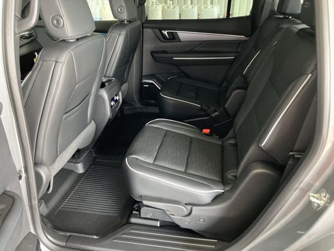 New 2026 Buick Enclave Sport Touring w/ Power Package FWD image 12