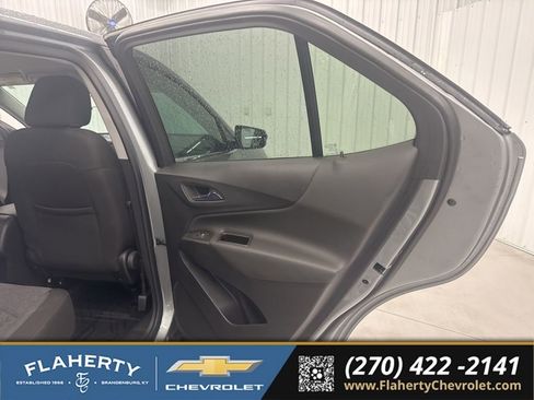 Used 2024 Chevrolet Equinox LT w/ LPO, Floor Liner Package FWD image 15