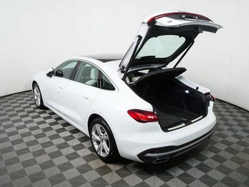 Used 2025 Audi A5 2.0T Premium w/ Convenience Package image 29