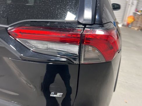 Used 2025 Toyota RAV4 LE image 31