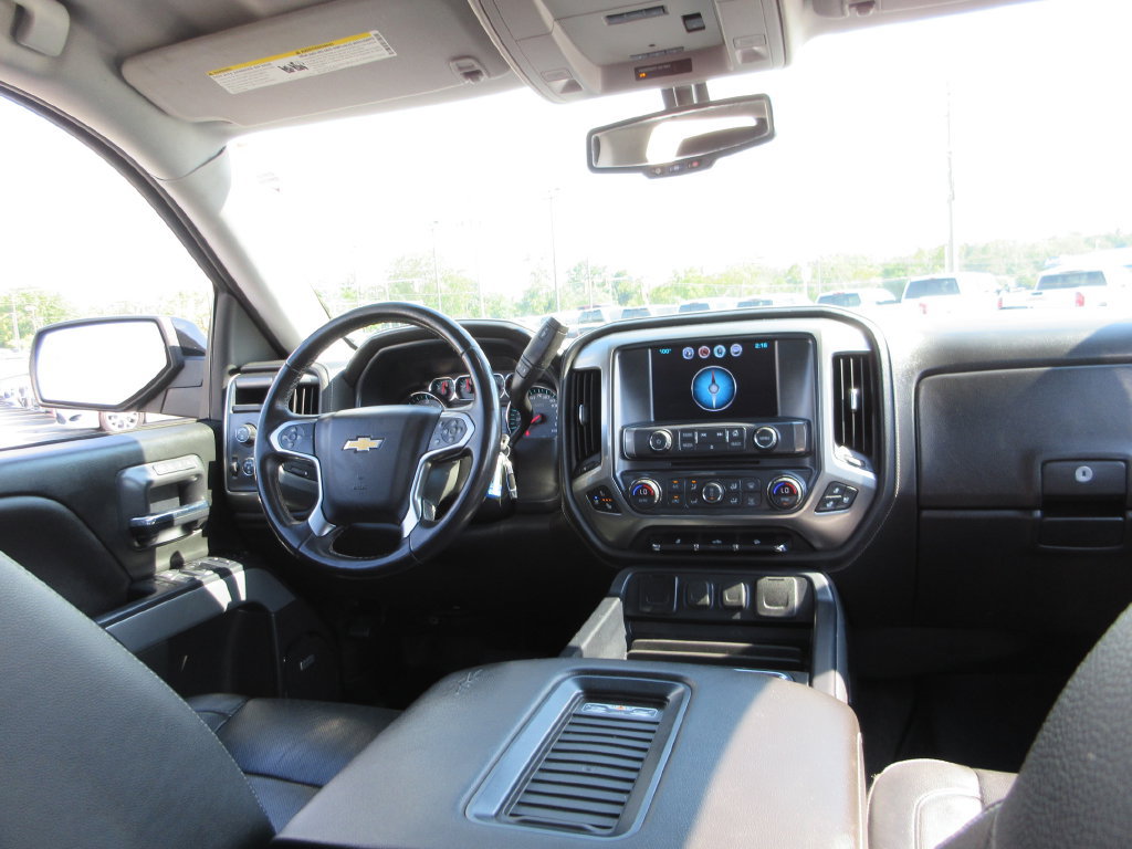 Used 2018 Chevrolet Silverado 1500 LTZ Z71 w/ Redline Edition AWD/4WD image 24