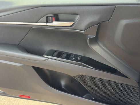 Used 2026 Toyota Camry LE FWD image 27