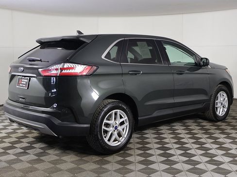 Used 2022 Ford Edge SEL w/ Convenience Package image 8