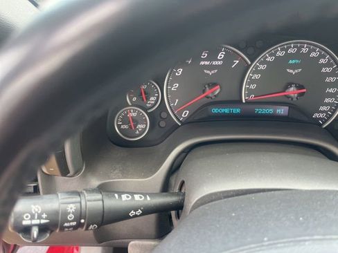 Used 2007 Chevrolet Corvette Coupe w/ Preferred Equipment Group image 17