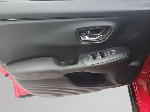 Used 2025 Honda HR-V Sport image 21