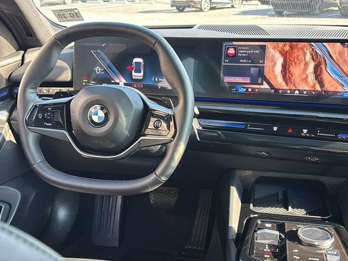 Used 2026 BMW 530i xDrive AWD/4WD image 7