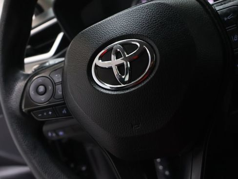 Used 2022 Toyota Corolla LE FWD image 21